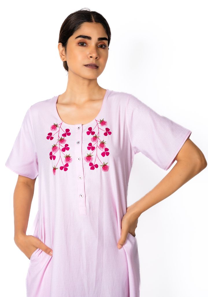 Hand-Embroidered Cotton Nighty with Satin Piping – Effortless Comfort